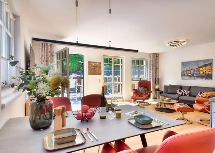 Ferienwohnung Meereslauschen In Der Villa Beatrice